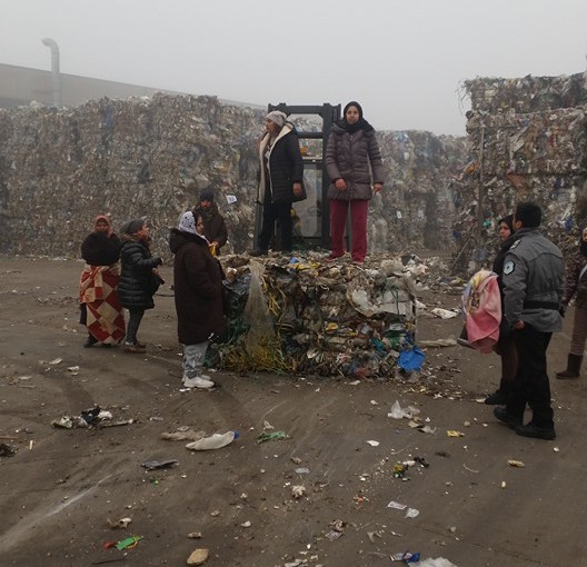 Protestano e vengono licenziate: occupato il Centro Riciclo di Monselice